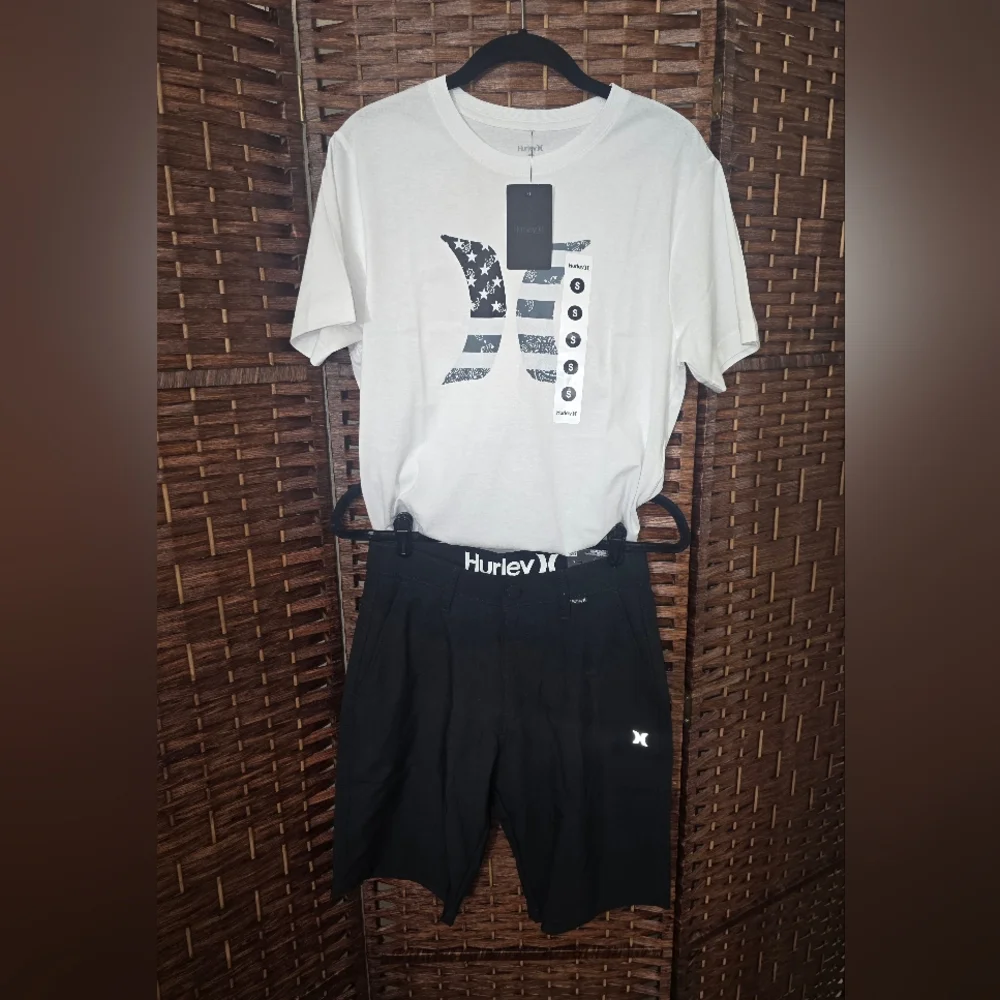 Hurley 2pc Set - Picture 2 of 10